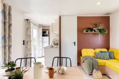 Mobile home Confort TV PLUS 3bd | COMFORT - 30m² - covered terrace - TV - plancha