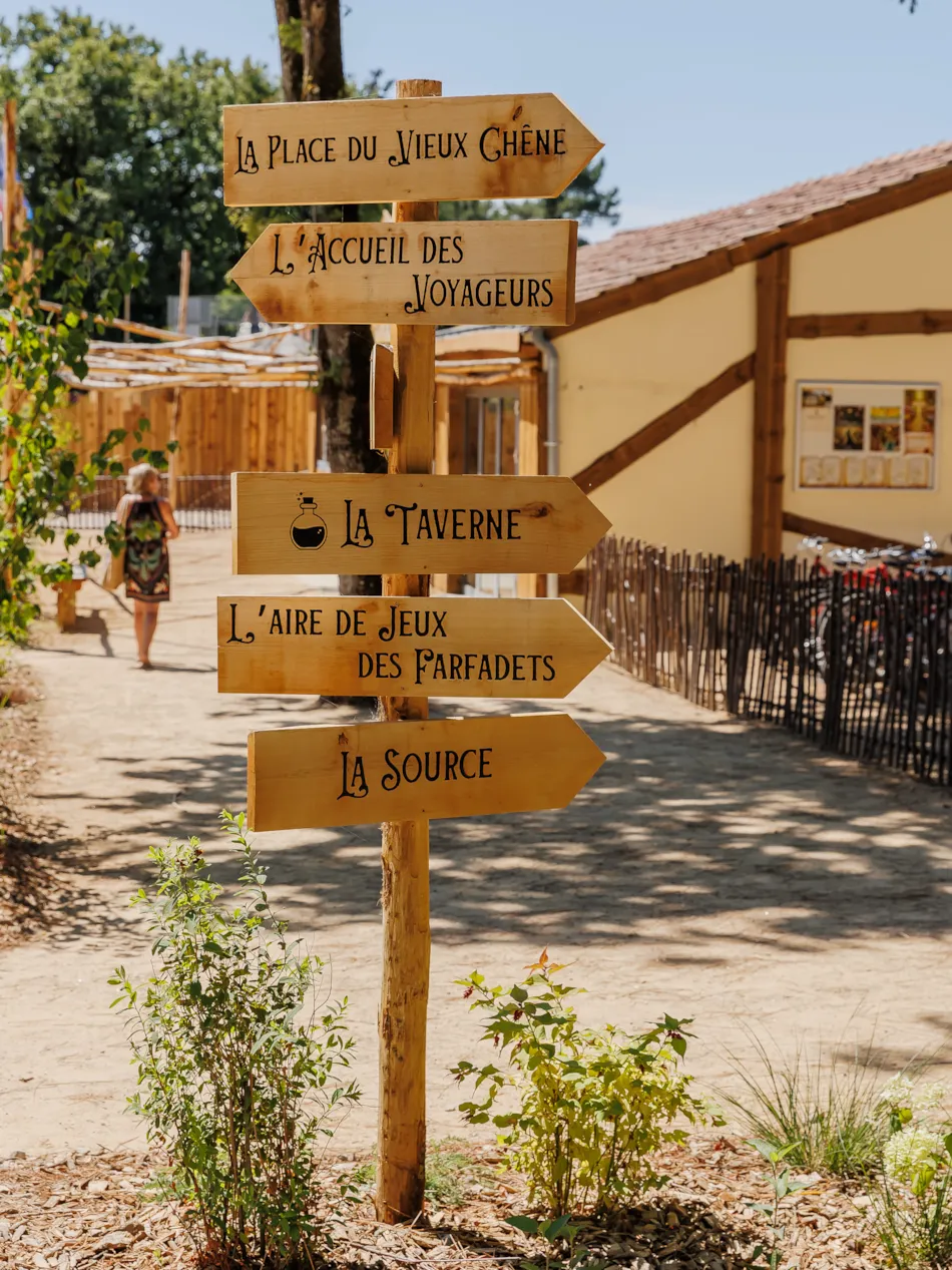 Flower Camping Au Bois Des Biches