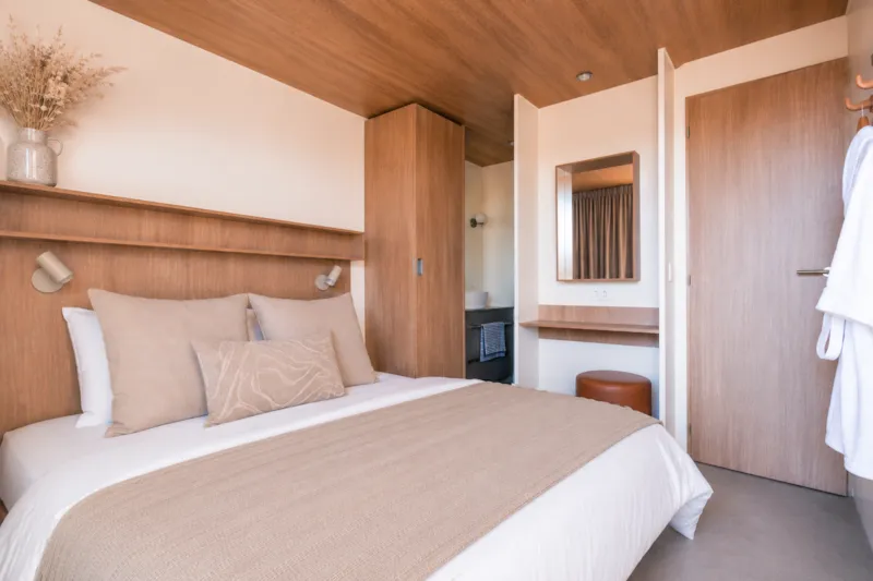 Mobil-Home Cocoon 2Ch 2 Sdb | Premium+ -33M²- Spa-Clim-Tv-Lv-Plancha-Terrasse Couv.-Pack Travel 7J
