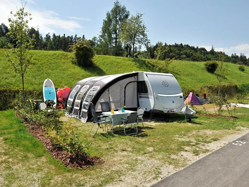 Komfortstellplatz Plus (Im Winter Stromabrechnung Nach Verbrauch)