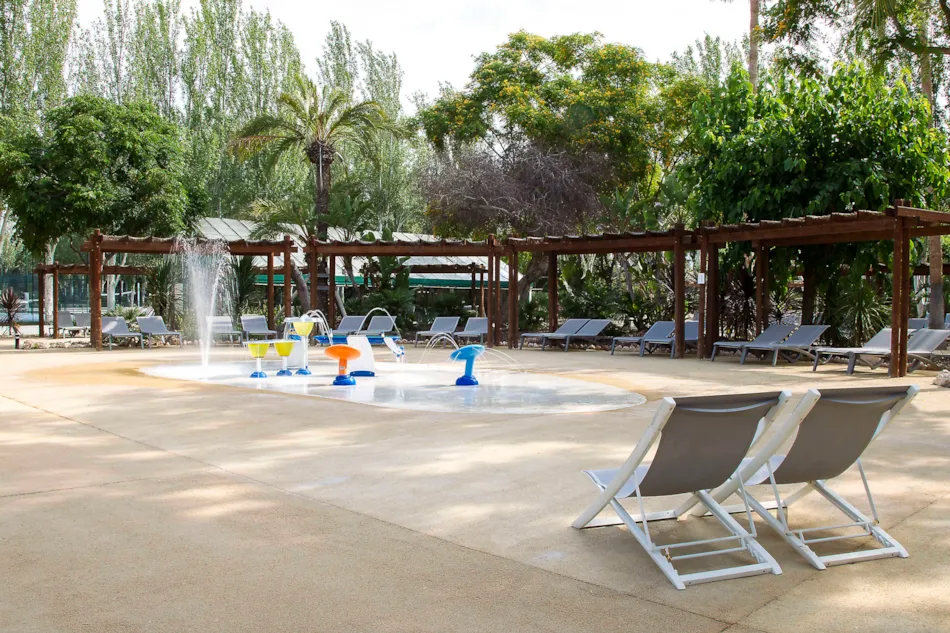 Tamarit Beach Resort