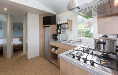 Mobile home Standard - 28m² - 3 bedrooms + TV + Terrace — 6