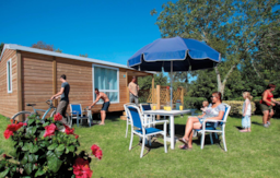 Accommodation - Tandard Wooden Mobile Home 24M² - 2 Bedrooms + Tv + Integrated Terrace 7M² - Flower Camping Le Vorlen