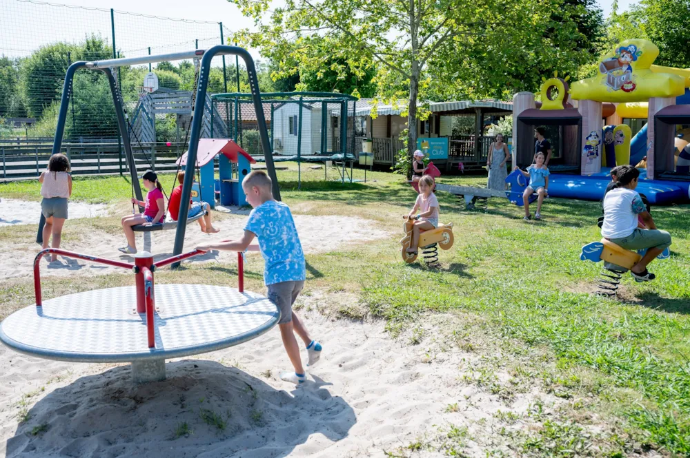 Camping L'Arbre d'Or