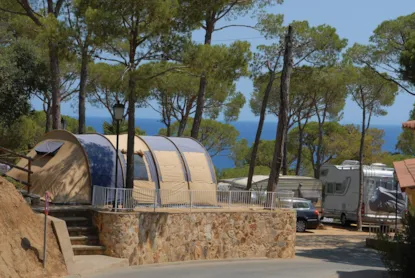 Emplacement:  Tente + Voiture + Électricité