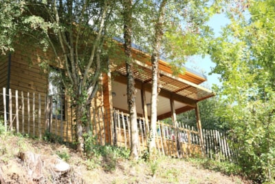 Wooden chalet - 2 bedrooms + TV
