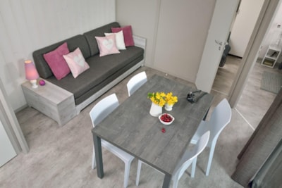 Wooden chalet - 2 bedrooms + TV