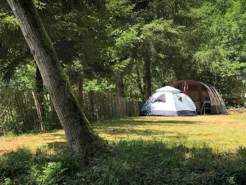 Pitch - Pitch With Panorama (4,5Th Terrace) Only Tent - Camping Moulin de Chaules