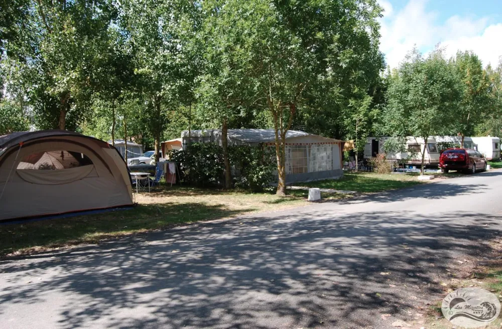 Emplacement - Emplacement - Camping Les Mizottes