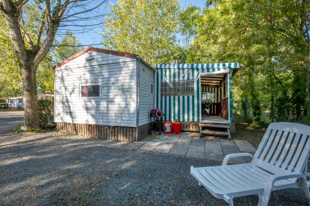 Location - Mobil-Home Vintage 2 Chambres <25 M² - Camping Les Mizottes