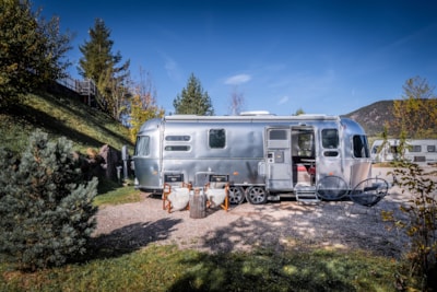 Pitch Comfort B (70-95 m²) caravan or camping-car / not for tent! — 3