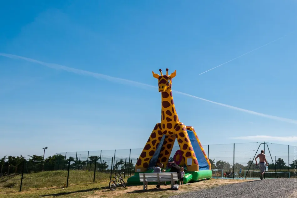 Camping Eden Villages Le Caravan'Ile