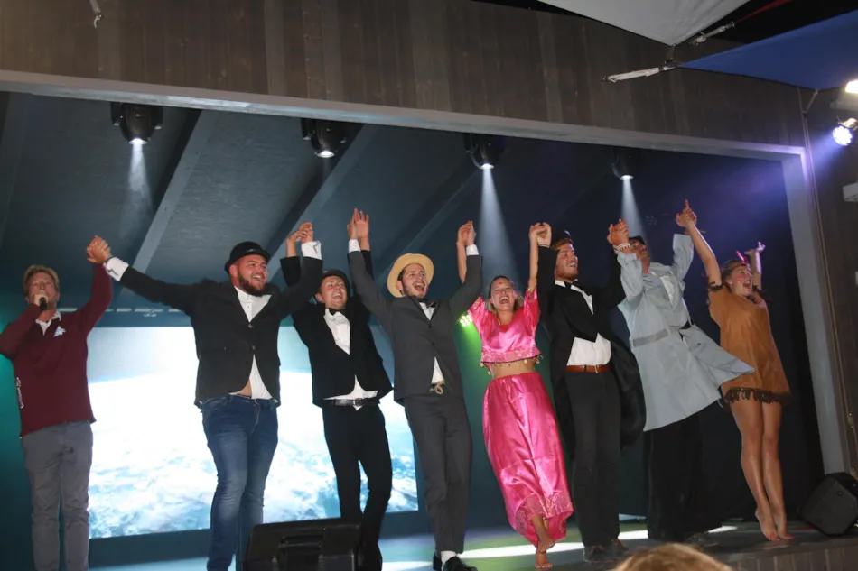 Camping Eden Villages Le Caravan'Ile