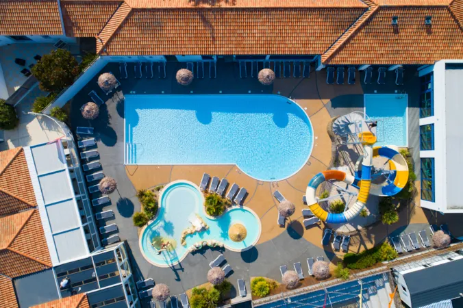 Camping Eden Villages Le Caravan'Ile - image n°1 - Camping Direct