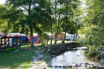 Kampeerplaats(en) - Kampeerplaats Zuid - Camping Val d'Or