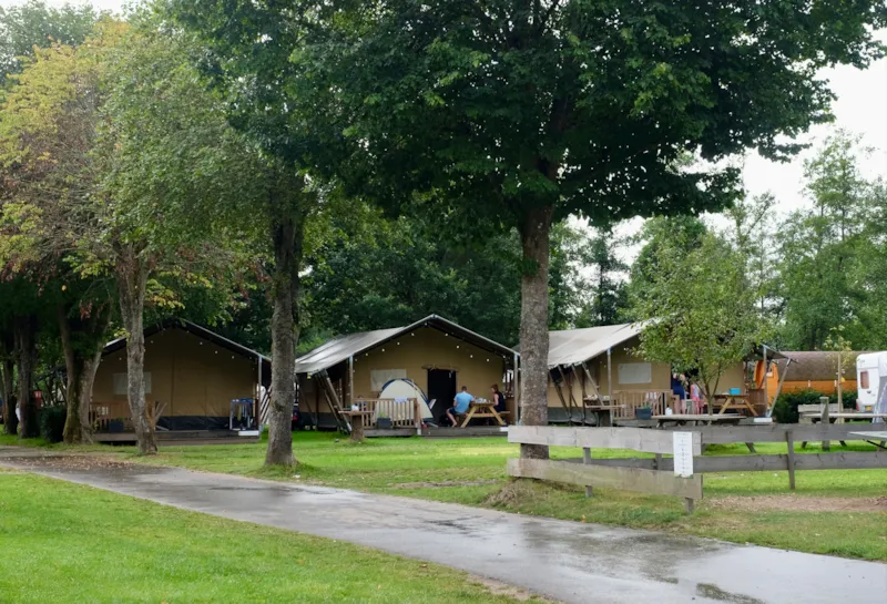 Tente Safari (Sans Sanitaires Privés)