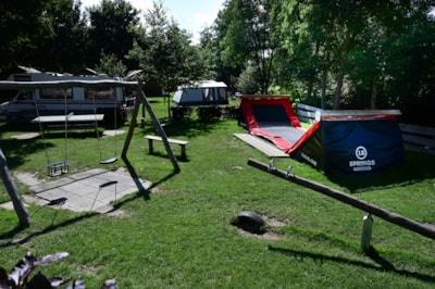 Eco-lodge