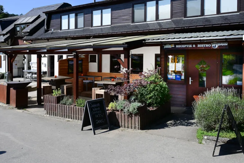 Cabane Plus (Sans Sanitaires Privés)