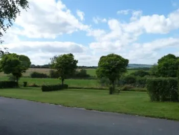 Stellplatz - Platz Ohne Strom - Camping Montmorency