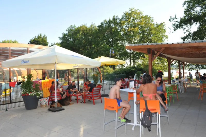 Chalet Supérieur 39M²  2 Chambres / Terrasse Couverte