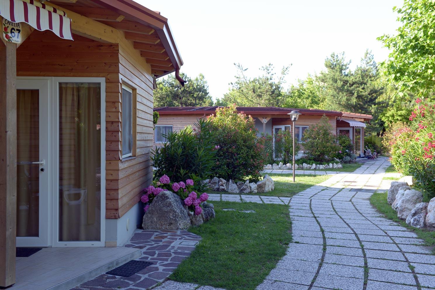 Location - Chalet 'Camelia' - 30M² - 1 Chambre - Tahiti Camping & Thermae Bungalow Park