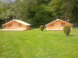 Accommodation - Safari Tent 35M² / 2 Bedrooms - Terrasse (With Woodstove) - CAMPING FLOREAL