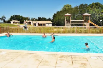 Camping & Gîtes PORT CARRERE - image n°2 - Camping Direct