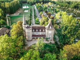 Homair-Marvilla - Camping-Village Château de Fonrives - image n°7 - Roulottes