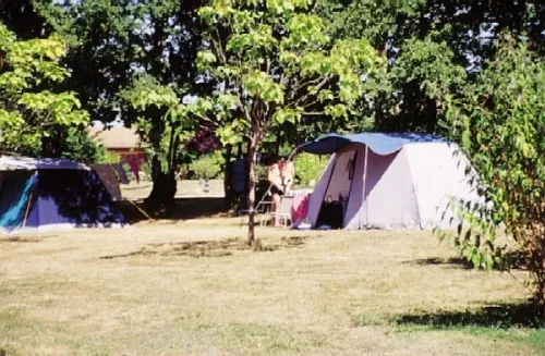 terreno de acampada