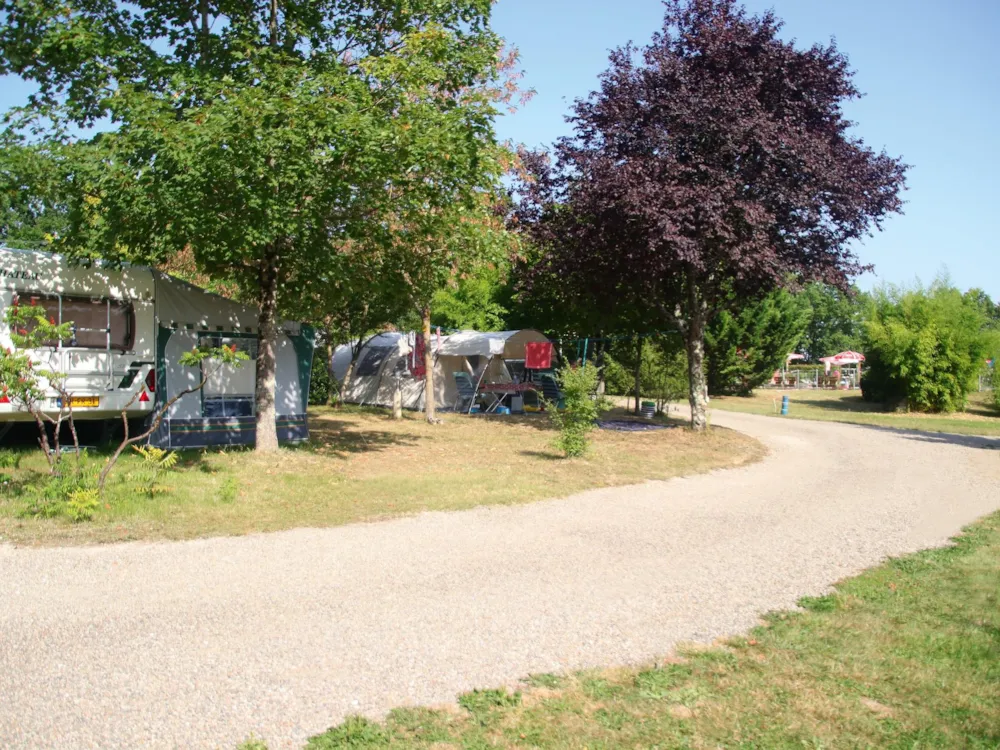 Camping FONTAINE DU ROC