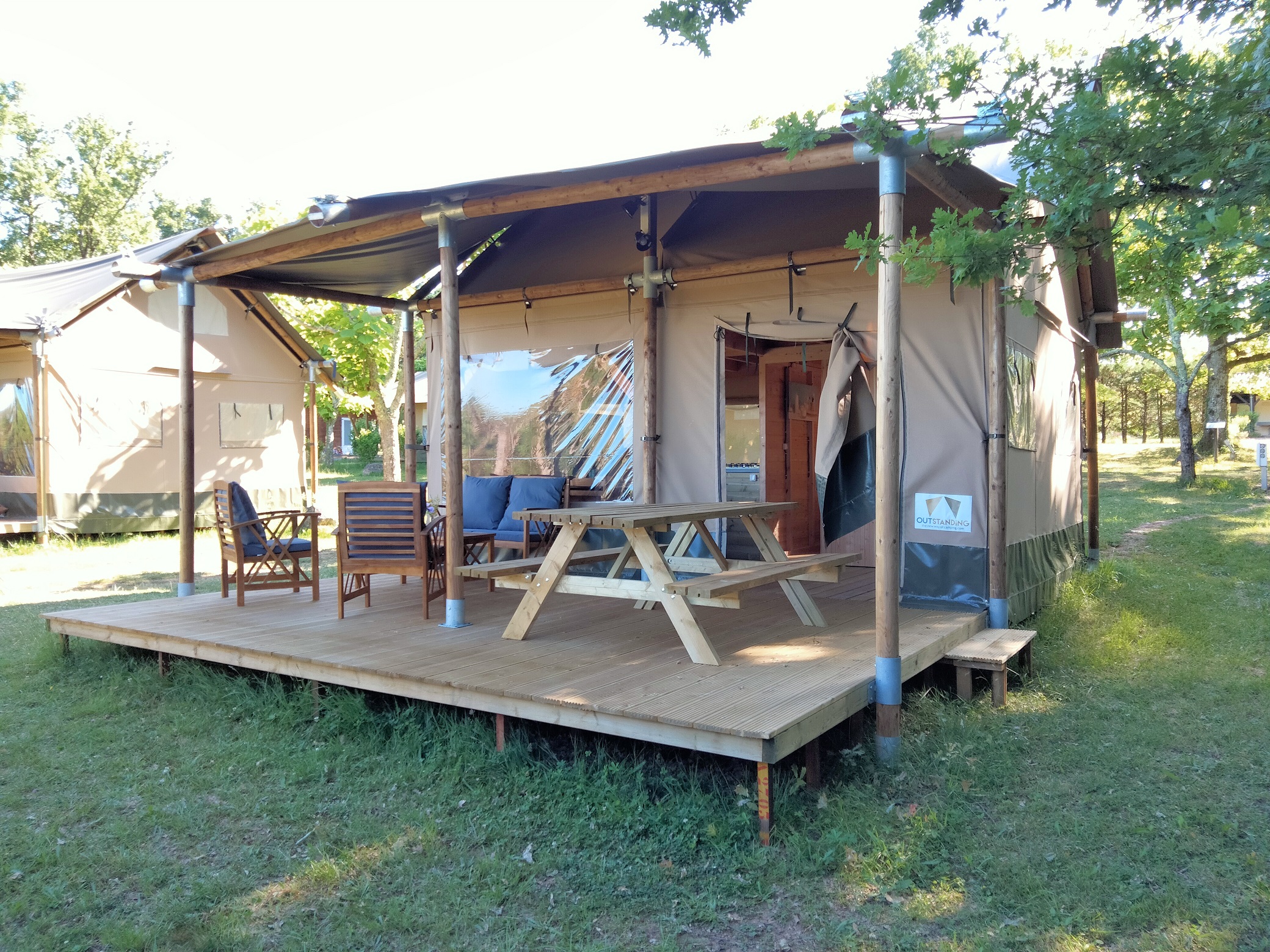 Location - Tente Lodge - Camping Fontaine du Roc