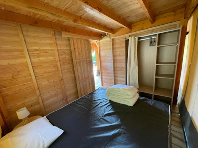 Lodge tent — 8