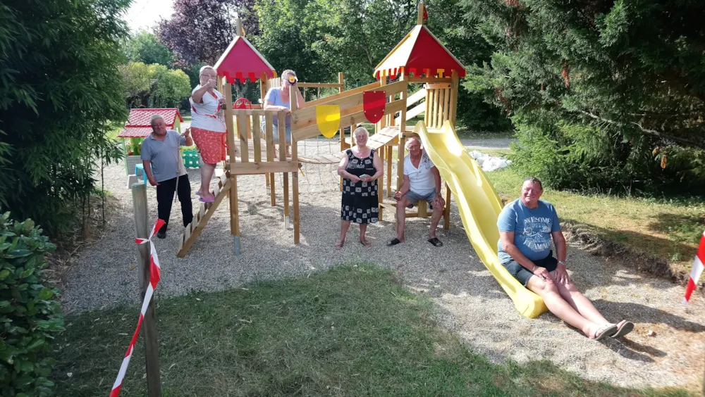 Camping FONTAINE DU ROC