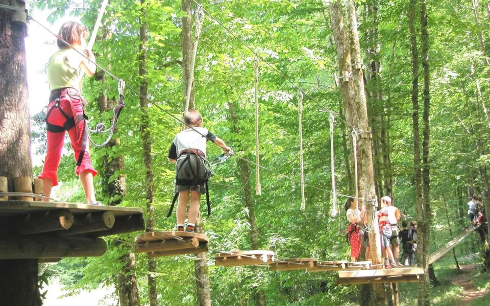 Camping FONTAINE DU ROC