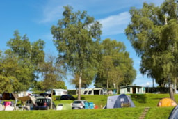 Camping Floreal Du Viaduc - image n°2 - Roulottes