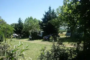 Emplacement - Stellplatz classique - Camping La Magerie