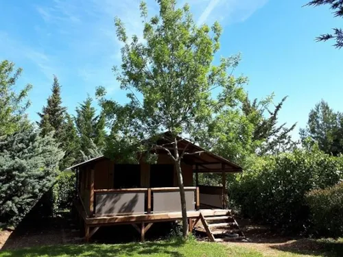 Mietunterkunft - Lodge Kenyaungewöhnliche Unterkunft - image n°1 - Camping La Magerie
