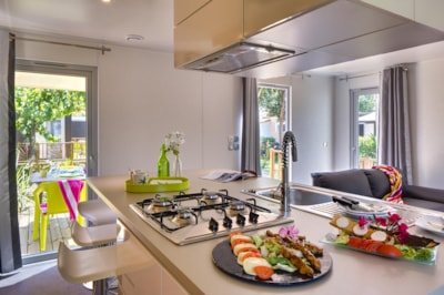 HACIENDA - 2 Bedrooms - SUNDAY