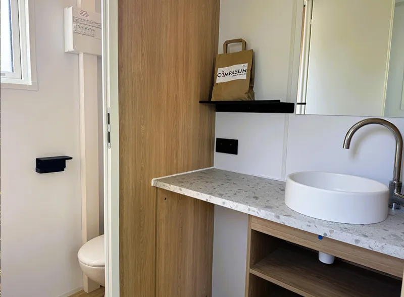 Emplacement Grand Confort Avec Sanitaire Individuel - 110M2