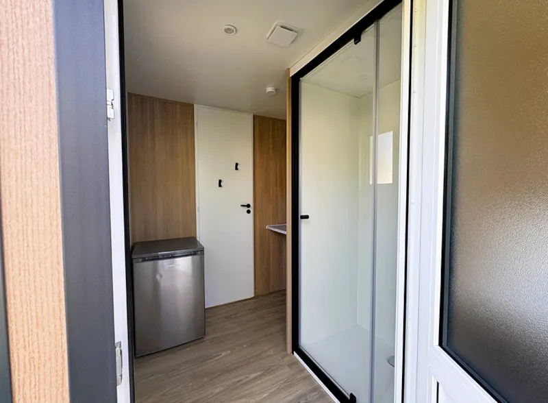 Emplacement Grand Confort Avec Sanitaire Individuel - 110M2