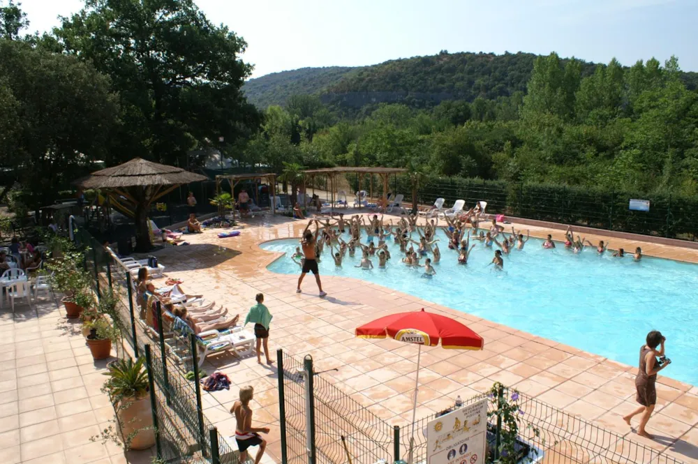 Camping Le Val d'Hérault - image n°2 - Camping Direct
