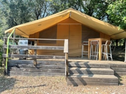 Accommodation - Tent Cabanon (Without Private Facilities) - Camping Le Val d'Hérault