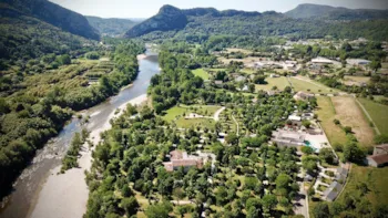 Camping de L'Arche - Ucamping