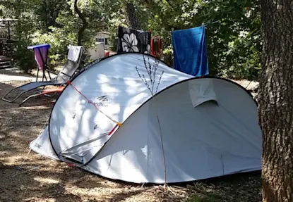 Piazzola Forfait Escursionista A Piedi O In Bicicletta Con Tenda + Elettricità