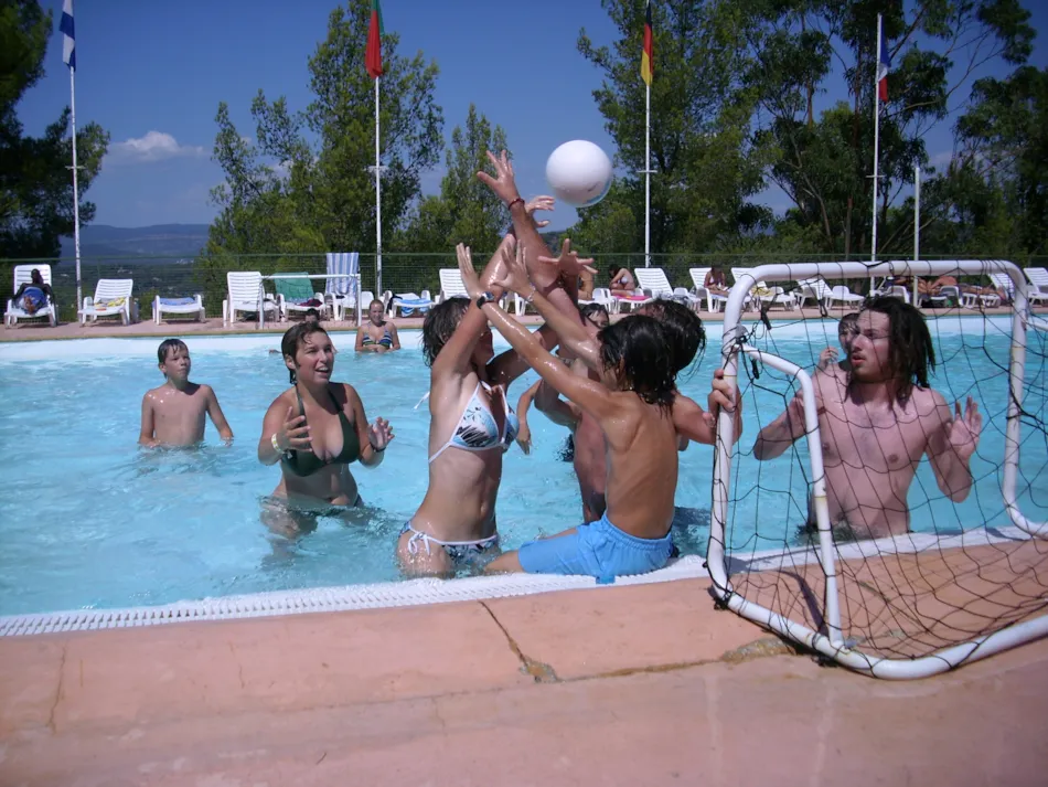 Camping Les Bois de Mont-Redon