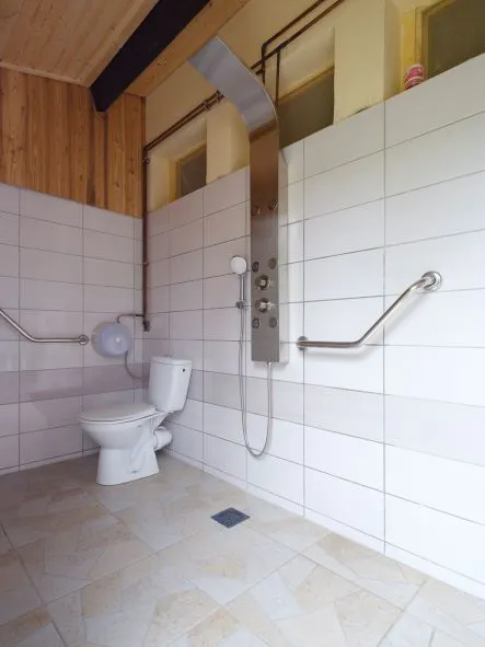 Emplacement Tente Et Caravane - Grand Confort - Eau Et Electricité Inclus