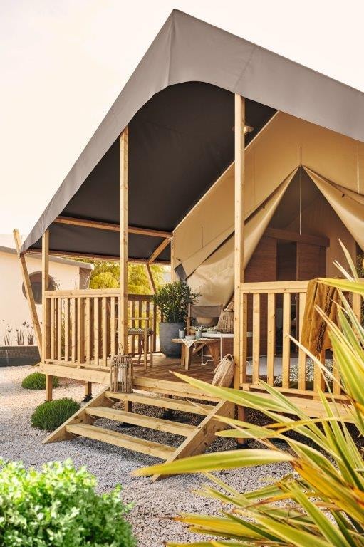 Safari Tent - Premium