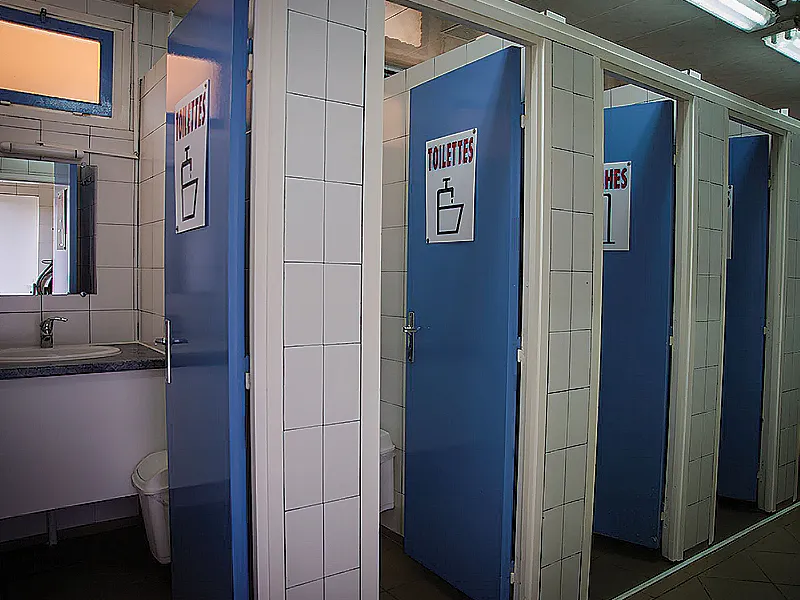 Emplacement Tente Et Caravane - Grand Confort - Eau Et Electricité Inclus