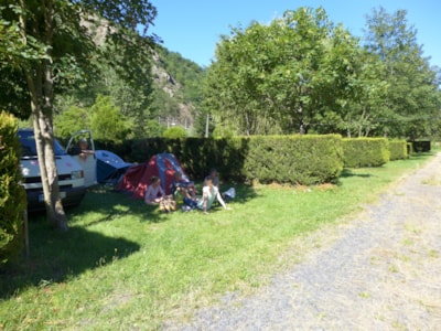 Pitch : car or motorbike + tent/caravan or camping-car