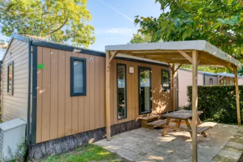 Mietunterkunft - Médium Tonnelle 2 Schlafzimmer Laubengang - Camping Les Sables Vignier Plage